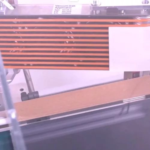 Aplicator Automat De Etichete Cu Centura De Vid Cab 531X Jpg Aplicator Automat De Etichete Cu Centura De Vid Cab 531X