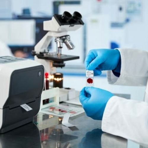 Imprimanta DT medicala Zebra ZD621HC 4-inchi (2) Imprimanta DT medicala Zebra ZD621HC 4-inchi (2)