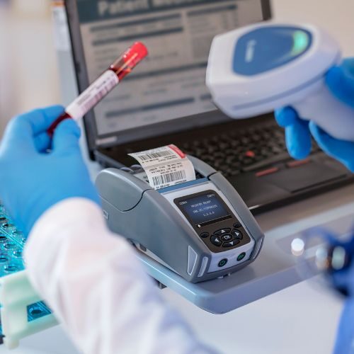 Imprimanta portabila Zebra ZQ610-HC 2-inchi (2) Imprimanta portabila Zebra ZQ610-HC 2-inchi (2)